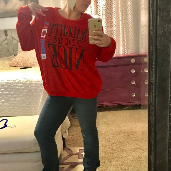 Sweaters - NWT Christmas Sweater